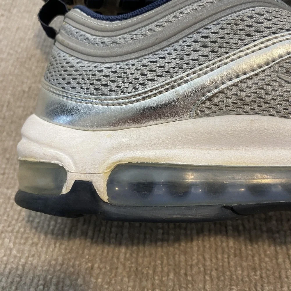 Nike Air Max 97‎ Shoes Womens Size 10 Silver Mesh Cushioned 554668-041 Sneakers